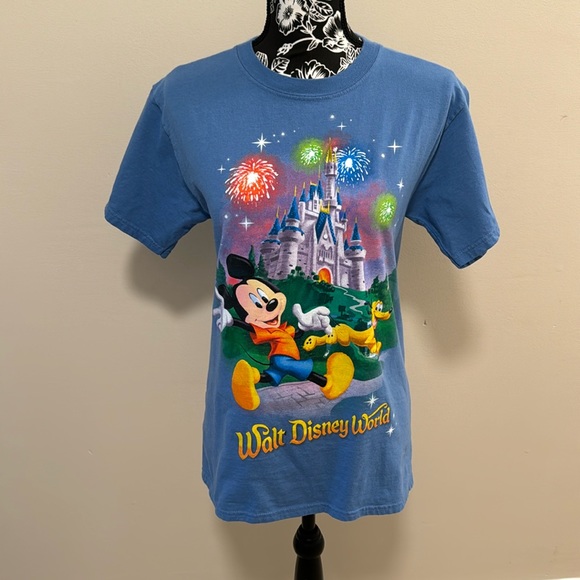 Disney Tops - Disney Parks Walt Disney World short sleeve tee